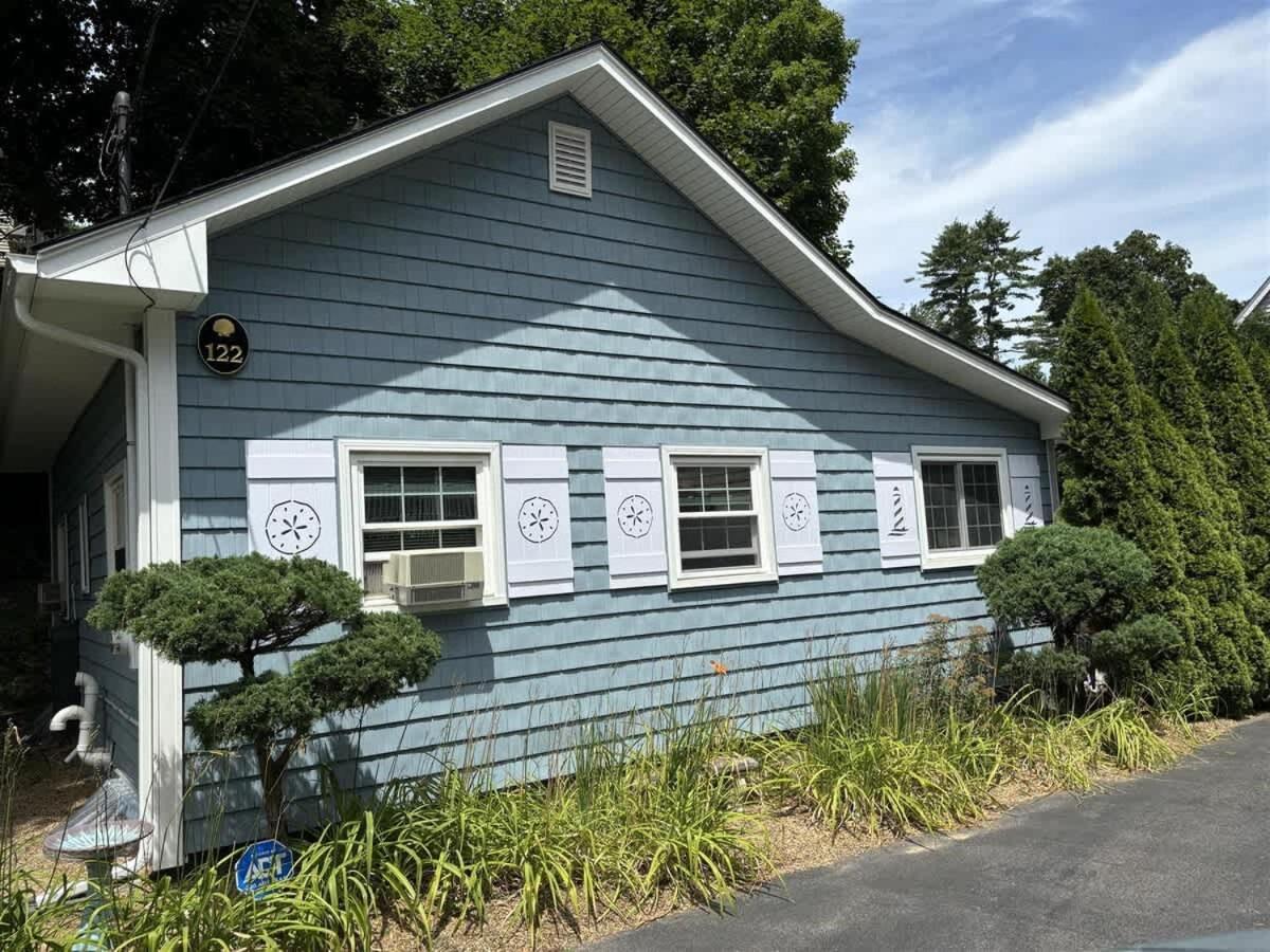 Ogunquit's Cottage Easy Walk with the Family to Downtown and Beach
