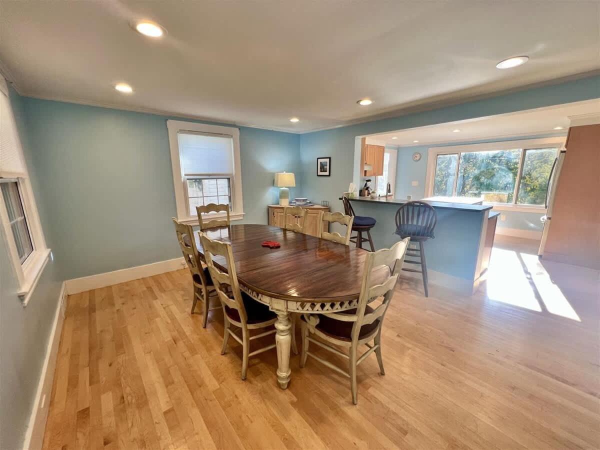 Incredible 4bd Ogunquit Family Home with Private Back Yard