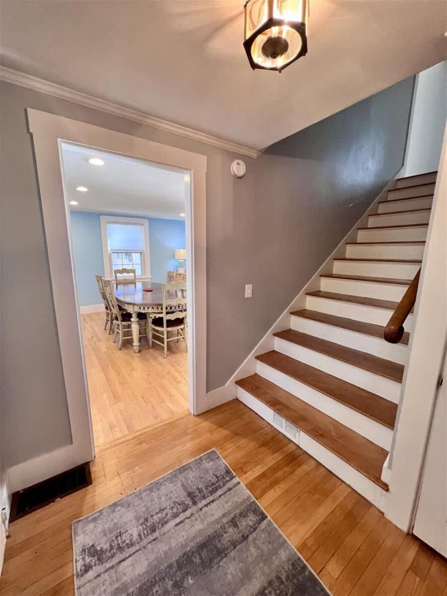 Incredible 4bd Ogunquit Family Home with Private Back Yard