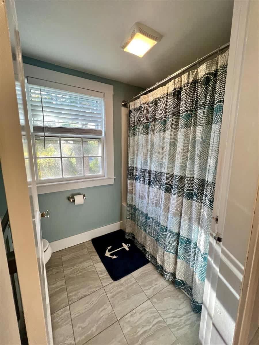 Incredible 4bd Ogunquit Family Home with Private Back Yard