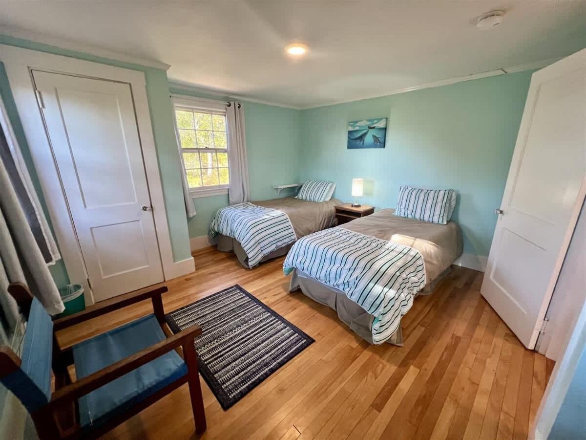 Incredible 4bd Ogunquit Family Home with Private Back Yard