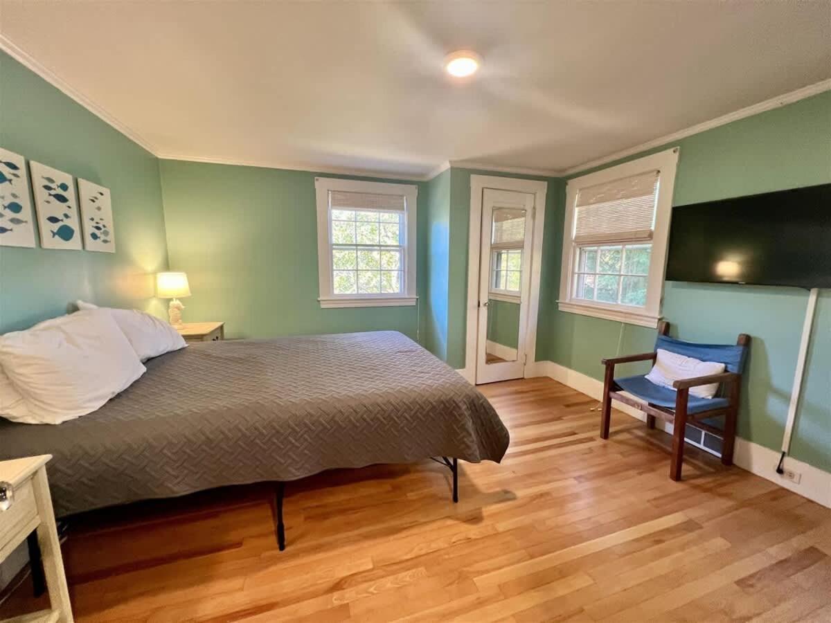 Incredible 4bd Ogunquit Family Home with Private Back Yard