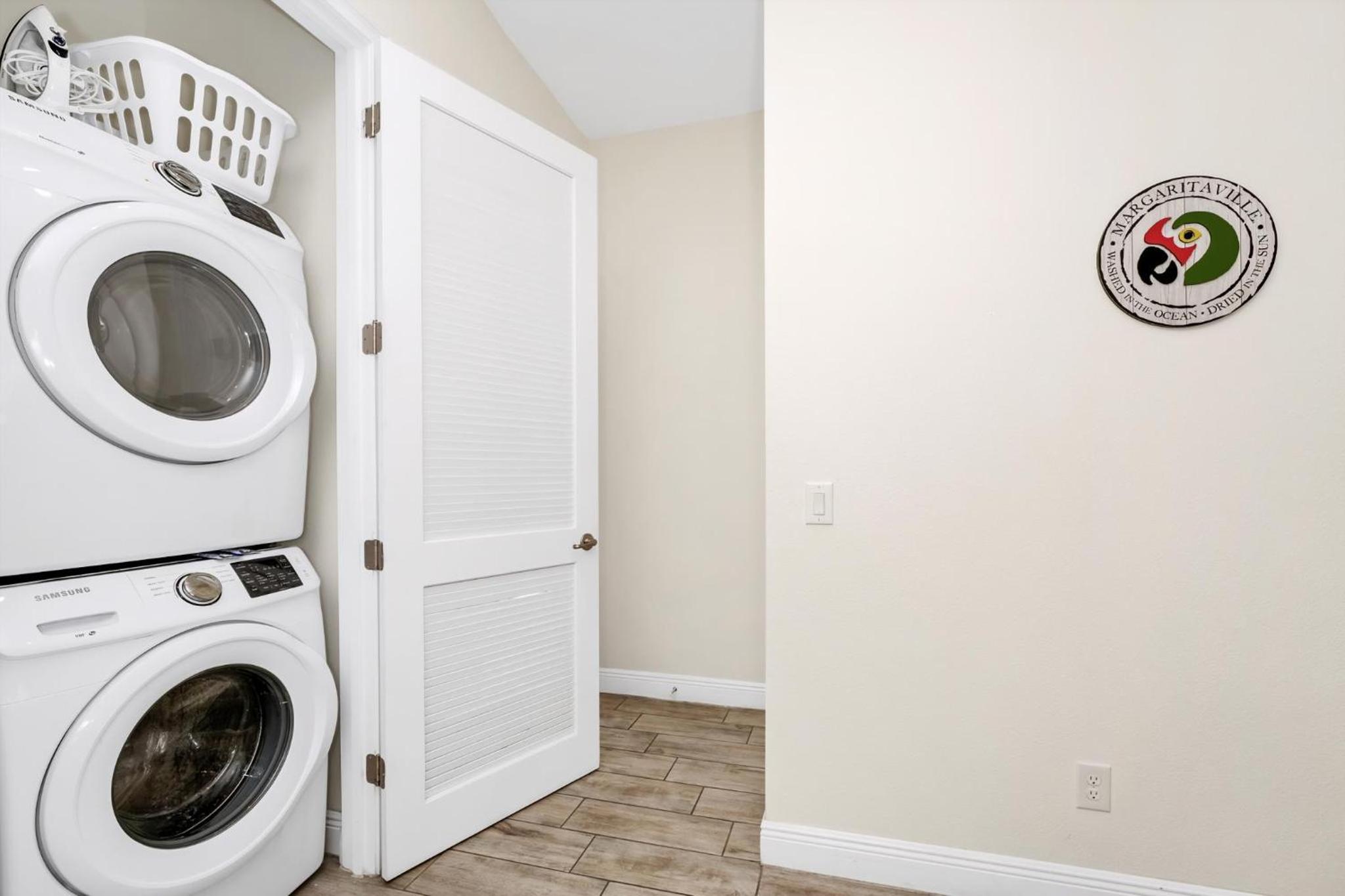 Teenie Bikini Cottage With Private Hot Tub Near Disney With Margaritaville Resort & Island H2O Access - 3071Kl