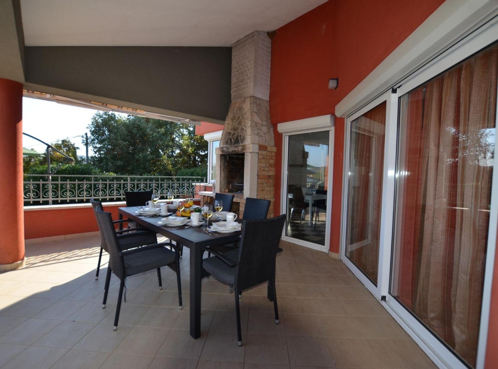 Calm Countryside Rovinj Manor with Pool