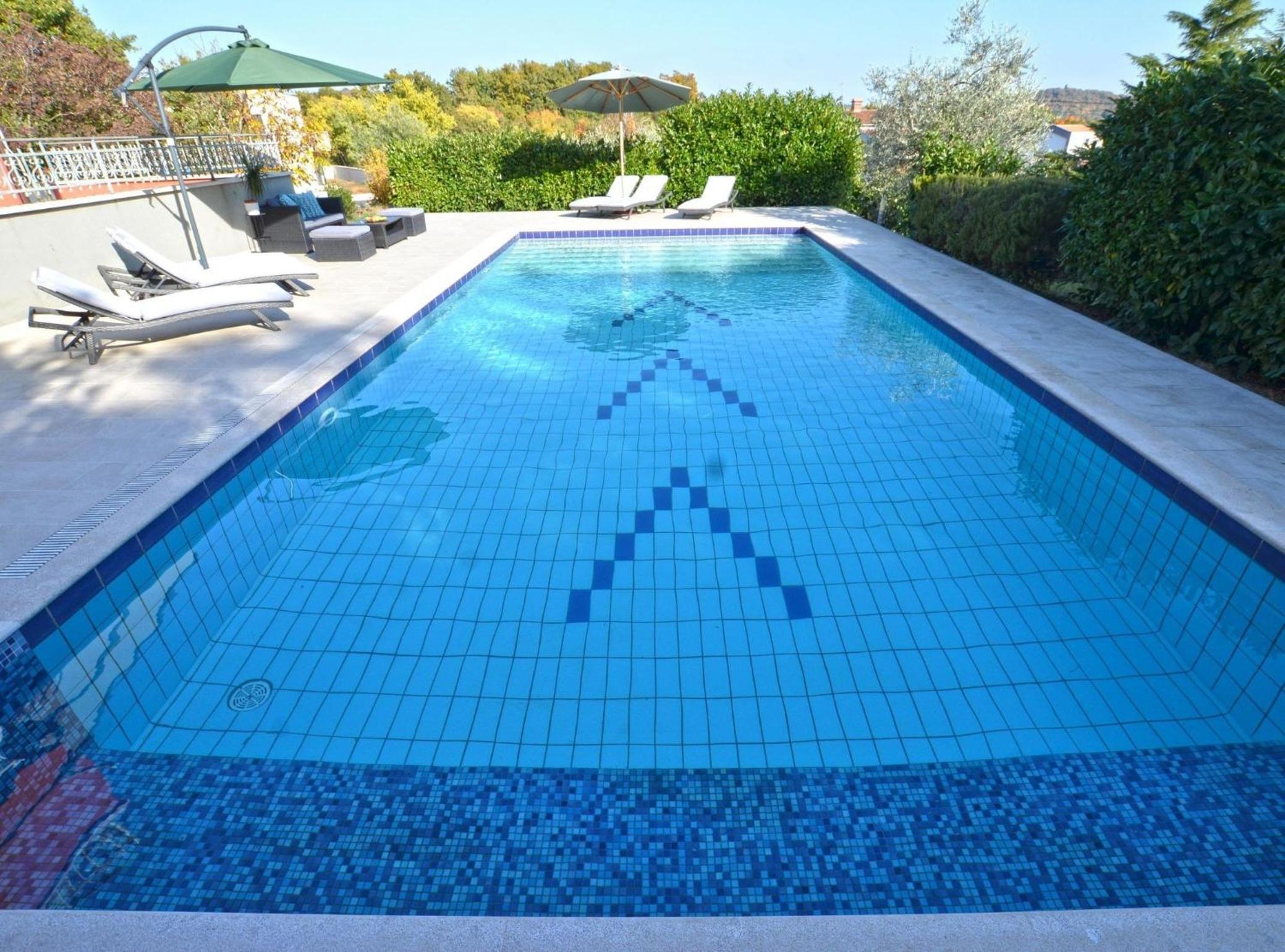 Calm Countryside Rovinj Manor with Pool