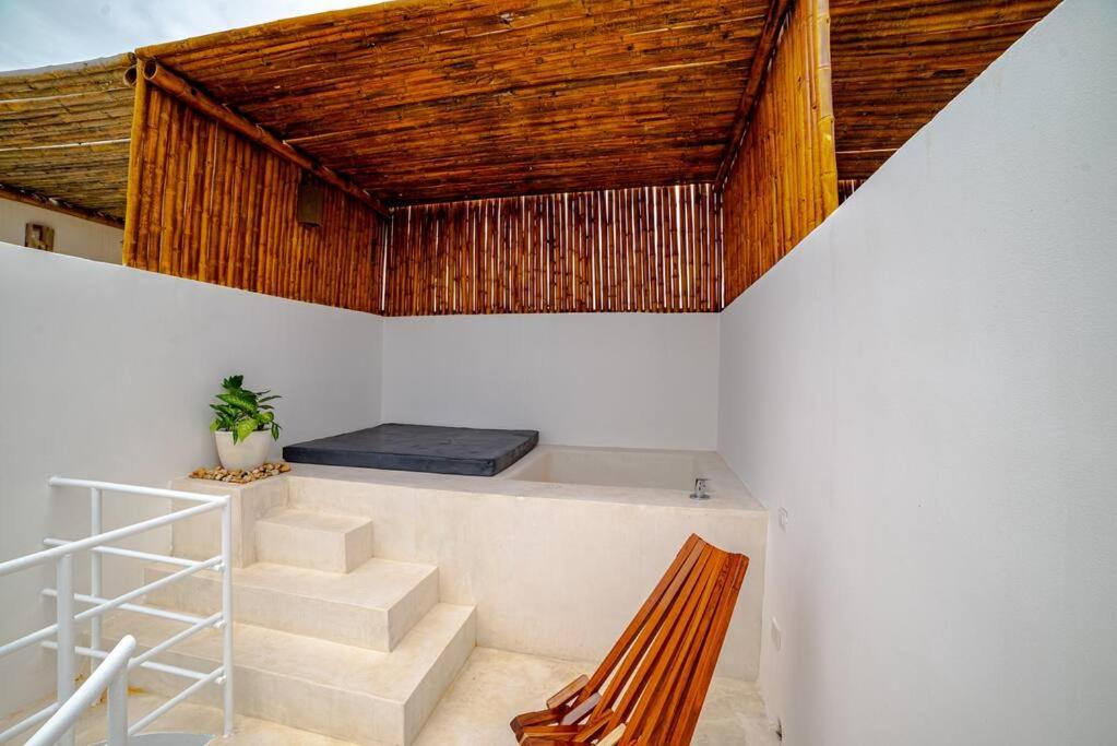 Deluxe Studio with Private Jacuzzi
