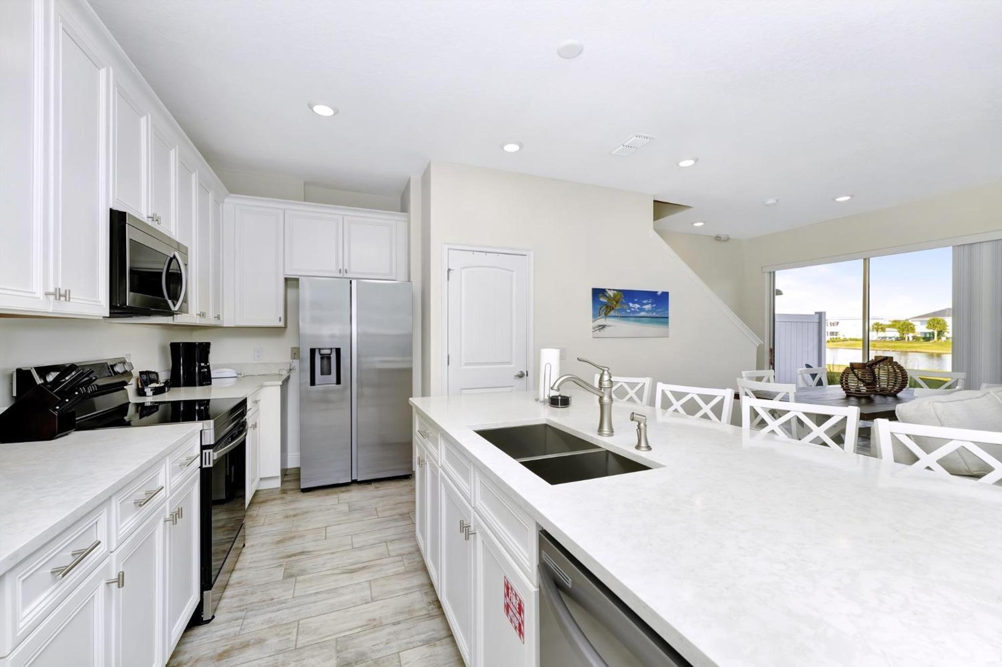 Flip Flops & Fairytales Waterfront With Margaritaville Resort & Island H2O & Island H2O Access - 3021Cs