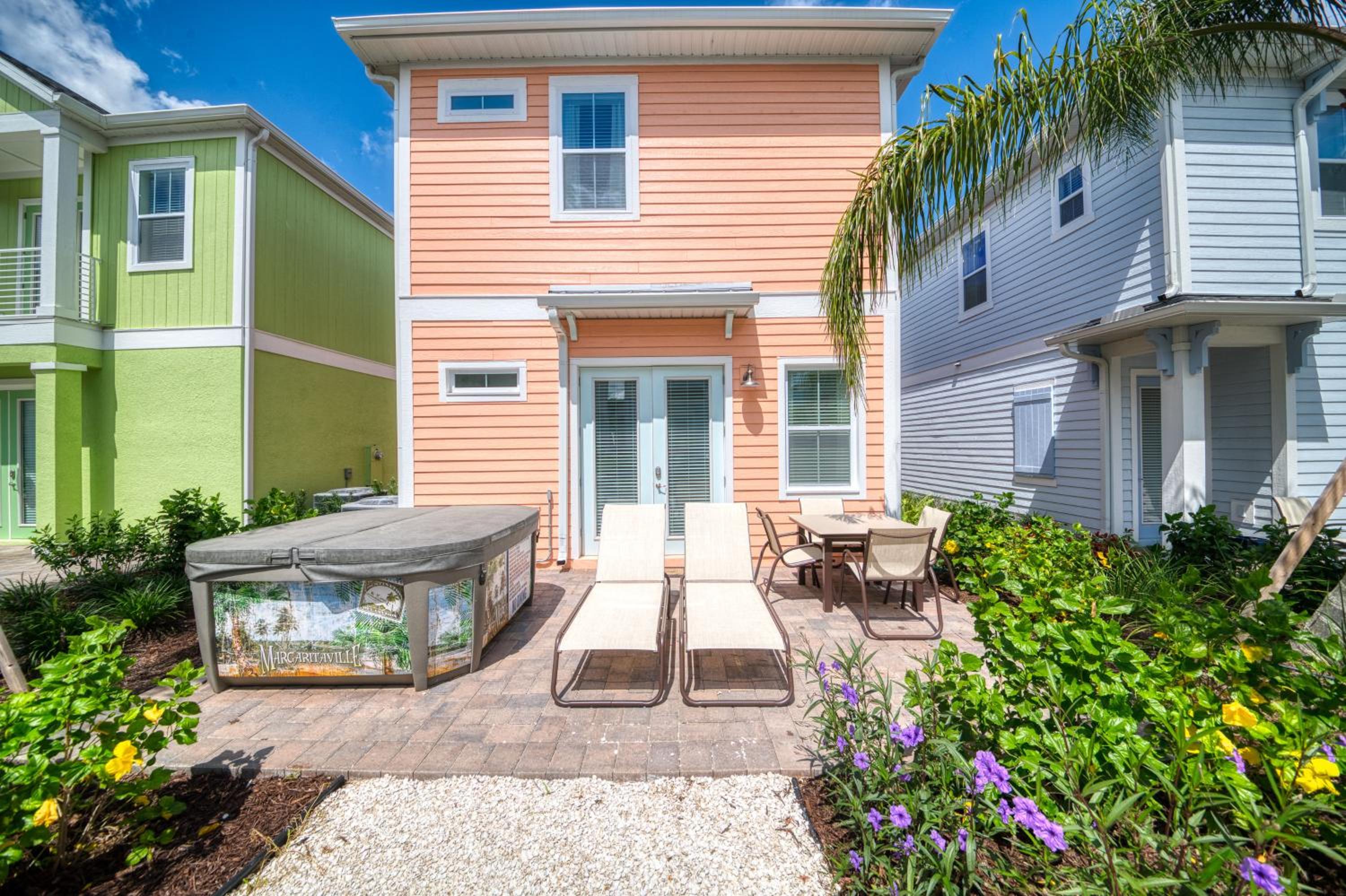 Tropical Oasis Cottage With Private Hot Tub Near Disney With Margaritaville Resort & Island H2O Access - 3021La