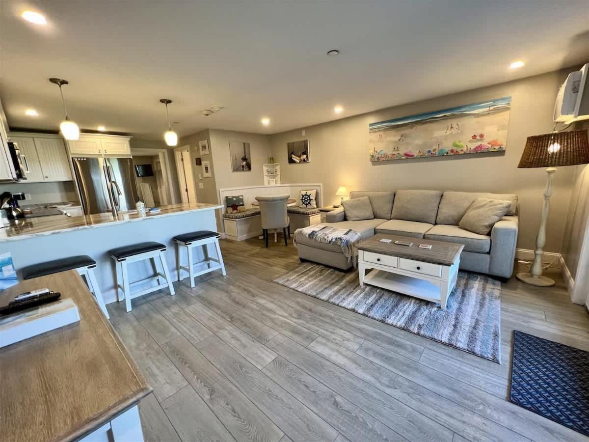 Updated Ocean Towers Condo in Ogunquit - Property Image 6