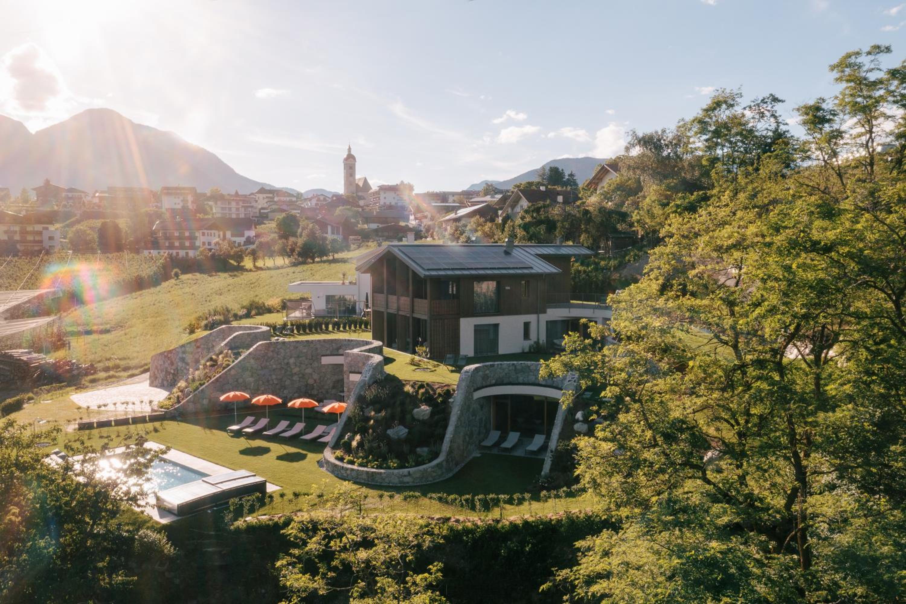 ANTON Nature Hideaway