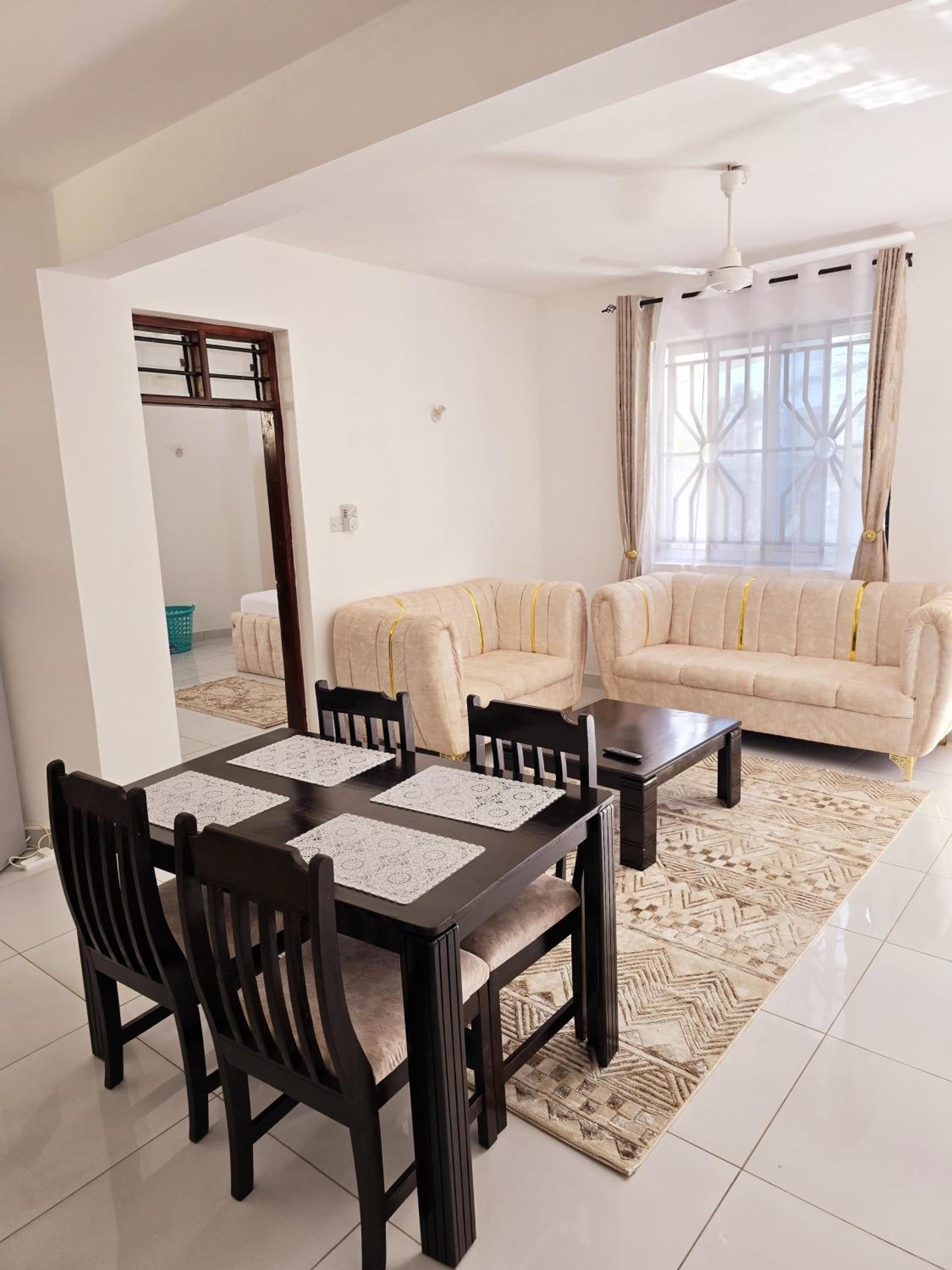 Spacious Sea Breeze Apartment