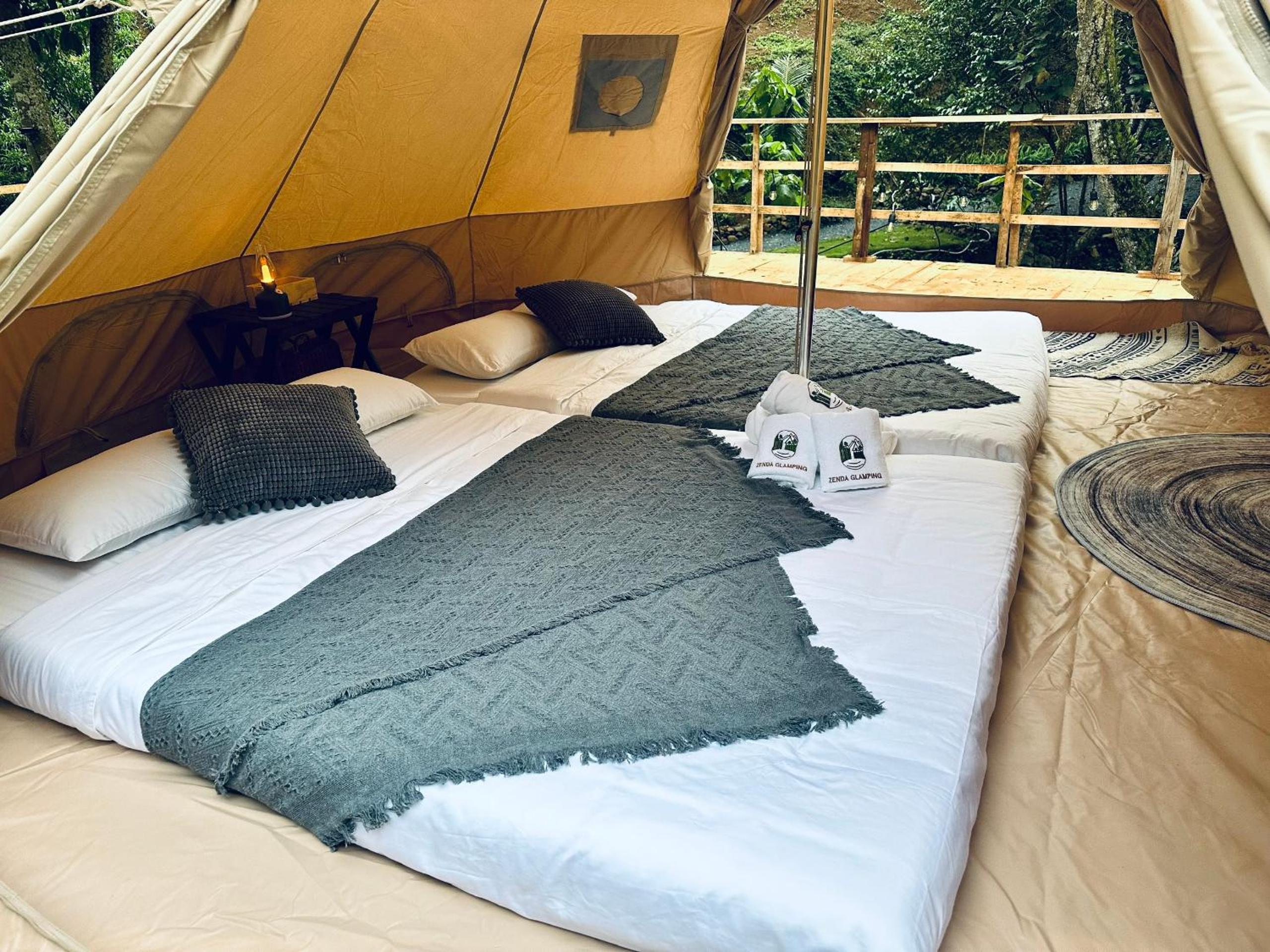 Zenda Glamping