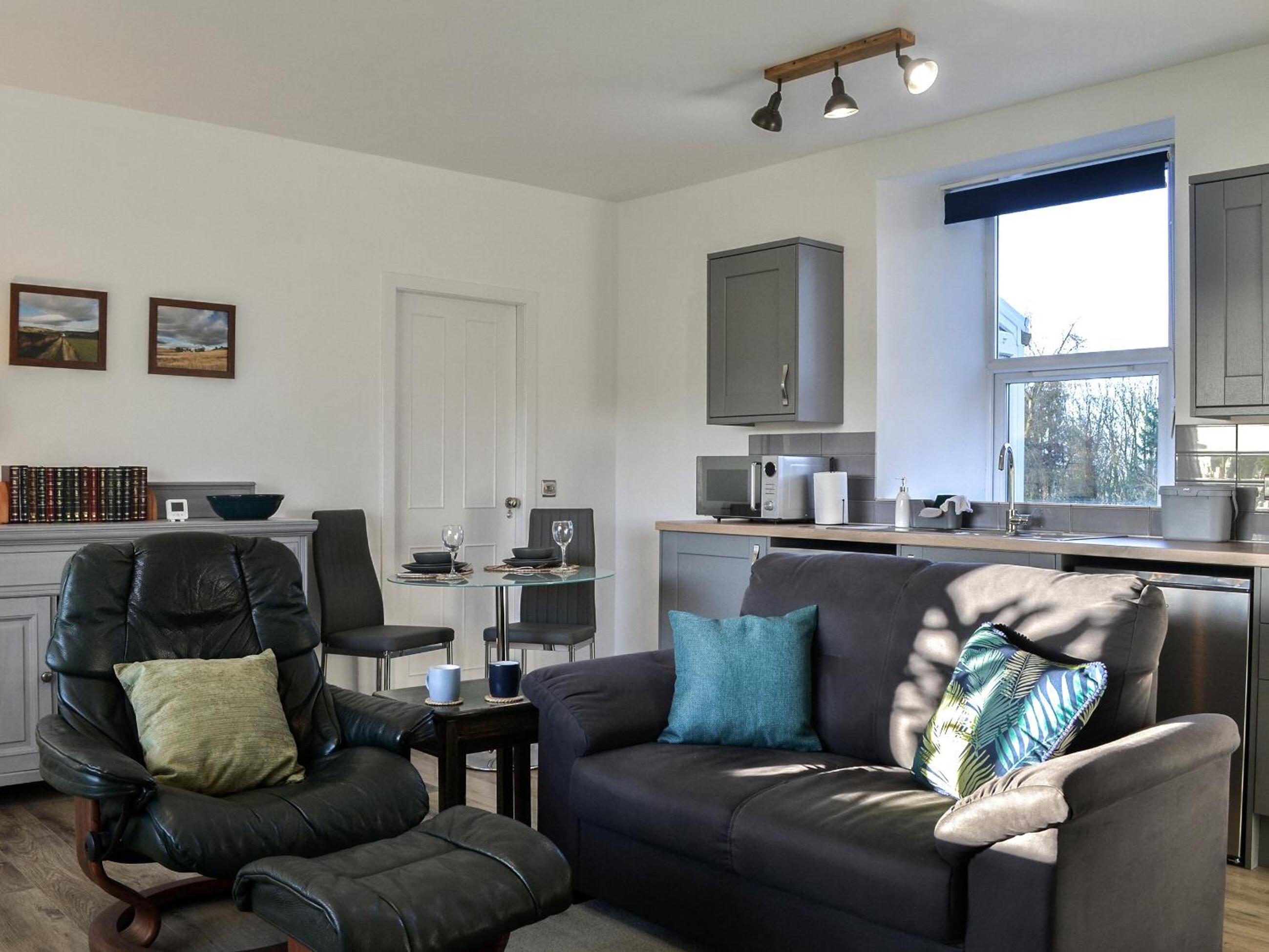 Cowar Bothy view 5