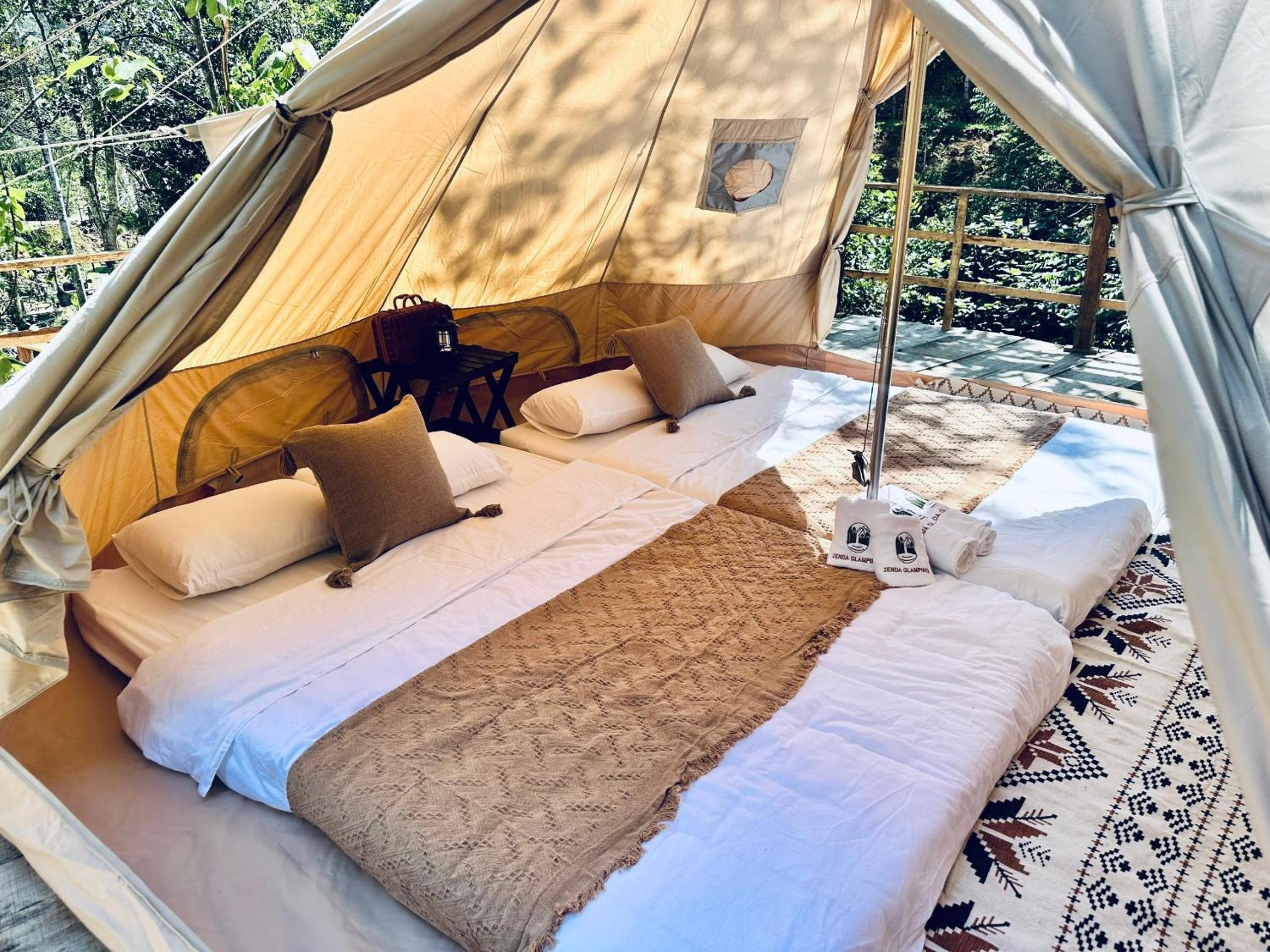 Zenda Glamping
