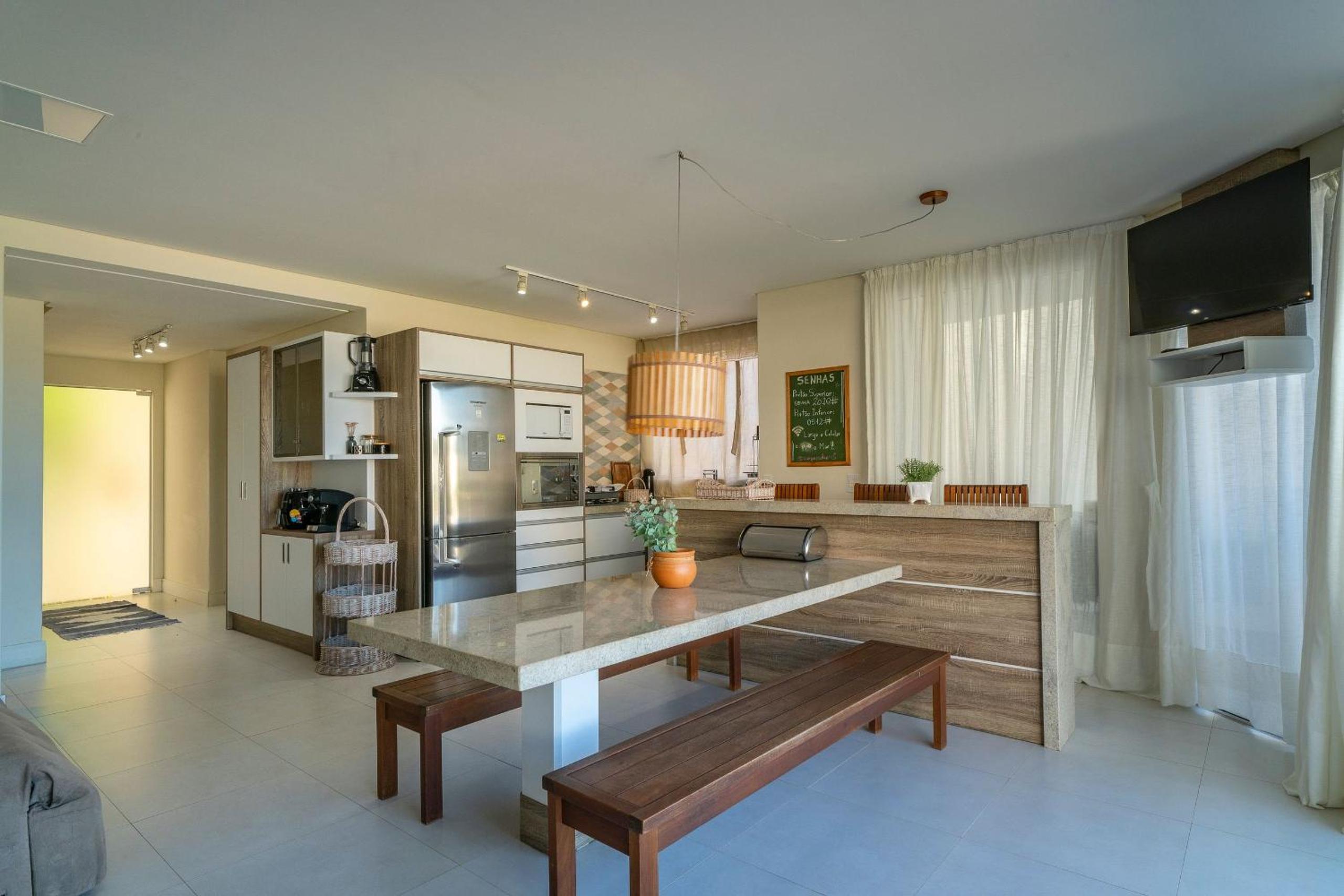 House with 4 suites with sea view