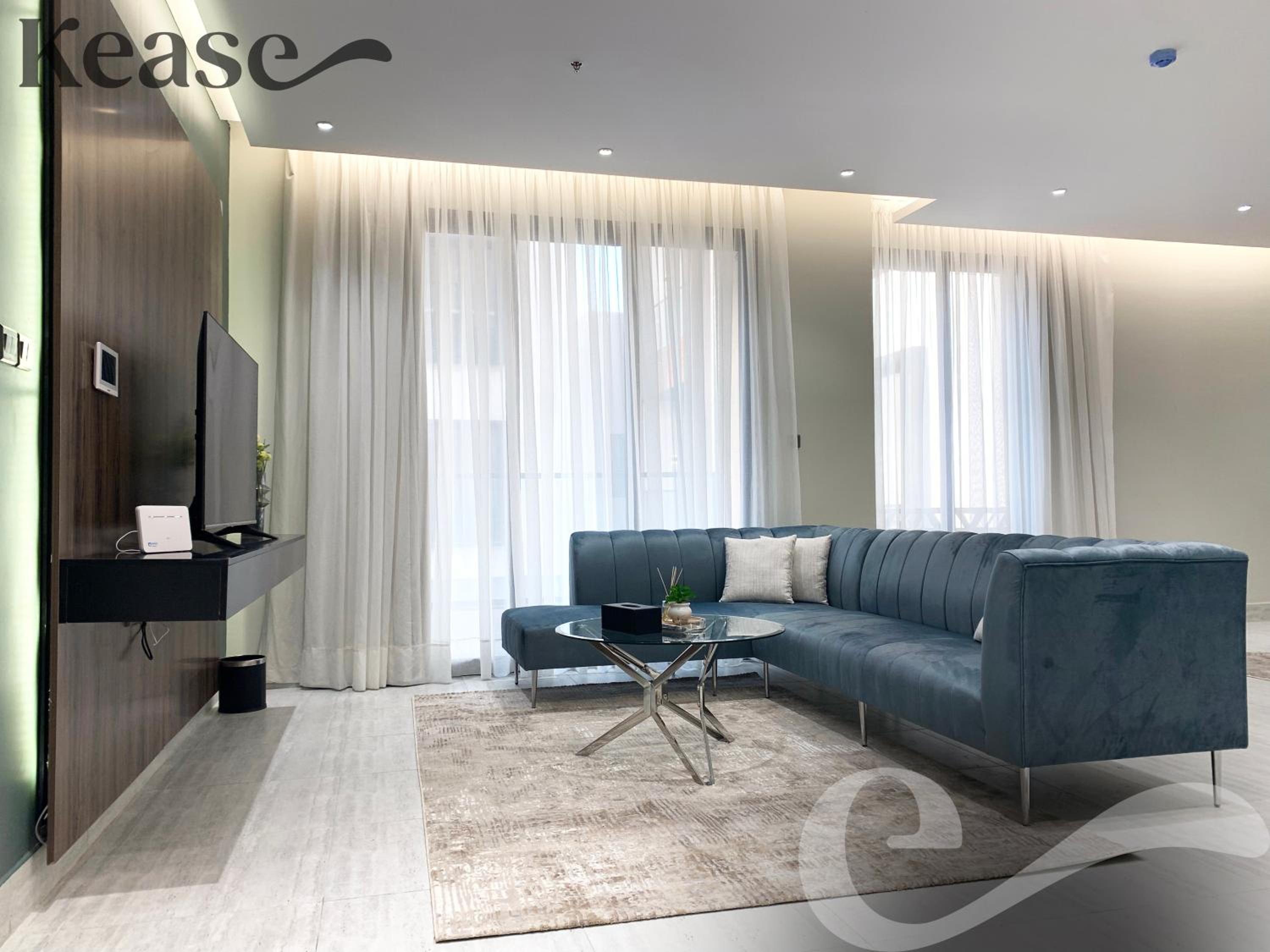 Kease Arid Luxury Gold