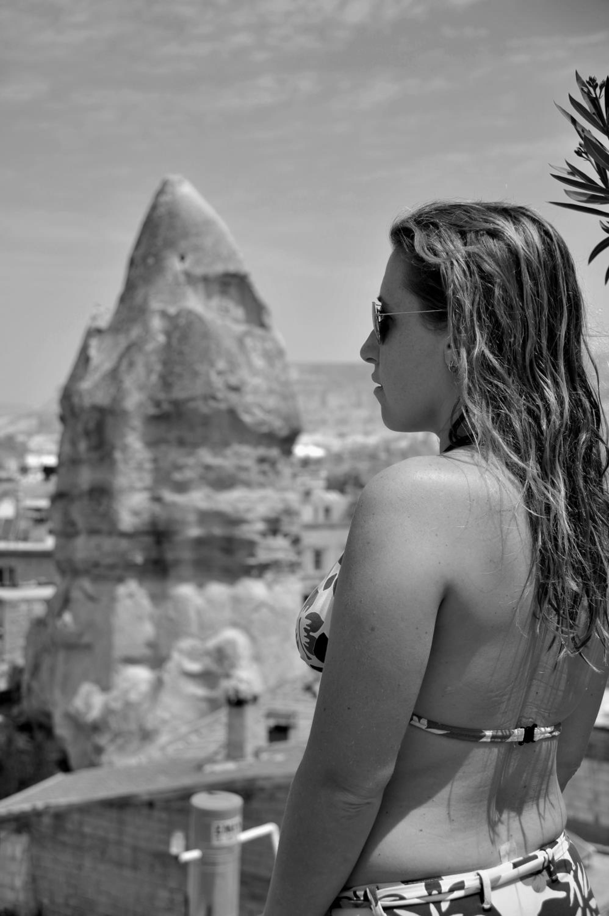 Shoestring Cave House - Image 144