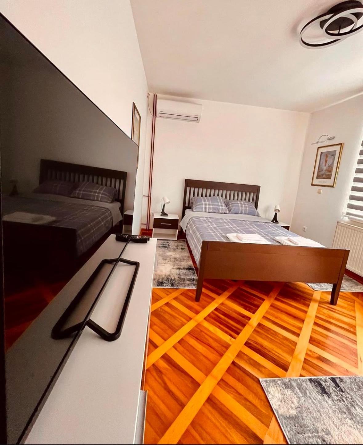 Dekster apartmani