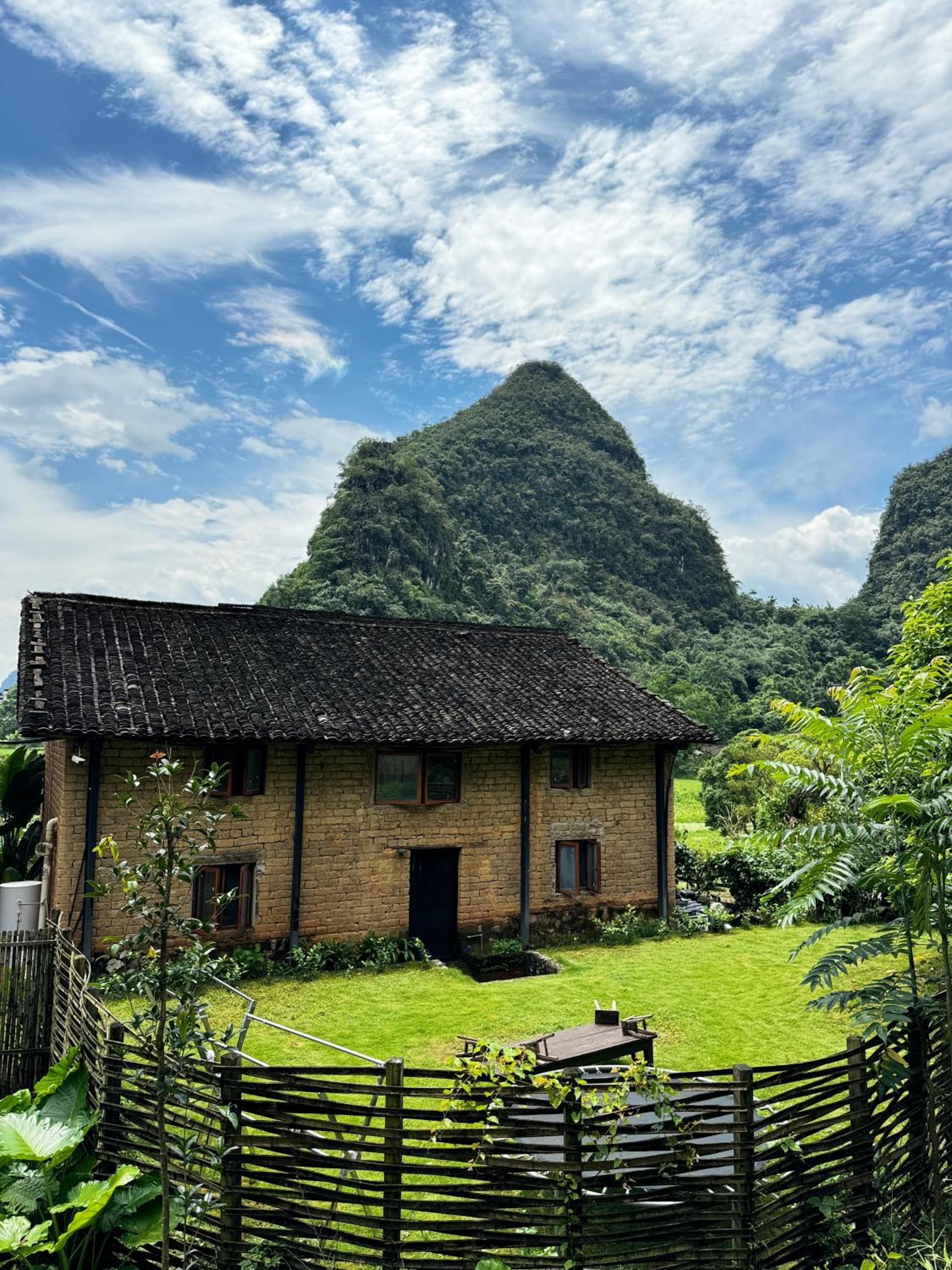 Yangshuo Hillside Homestay
