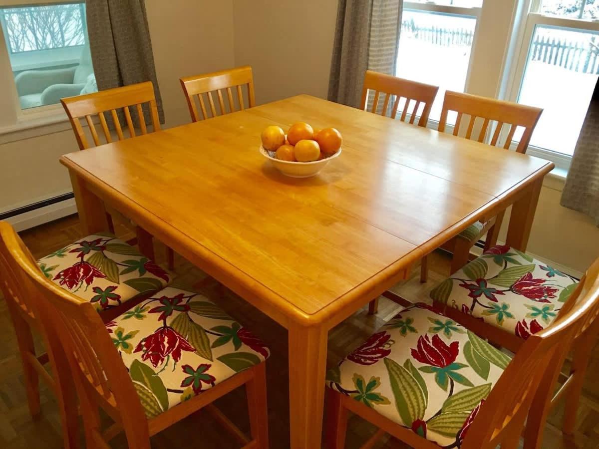 The School Street Cottage Family Fun and Walking distance to Beach and Downtown view 4