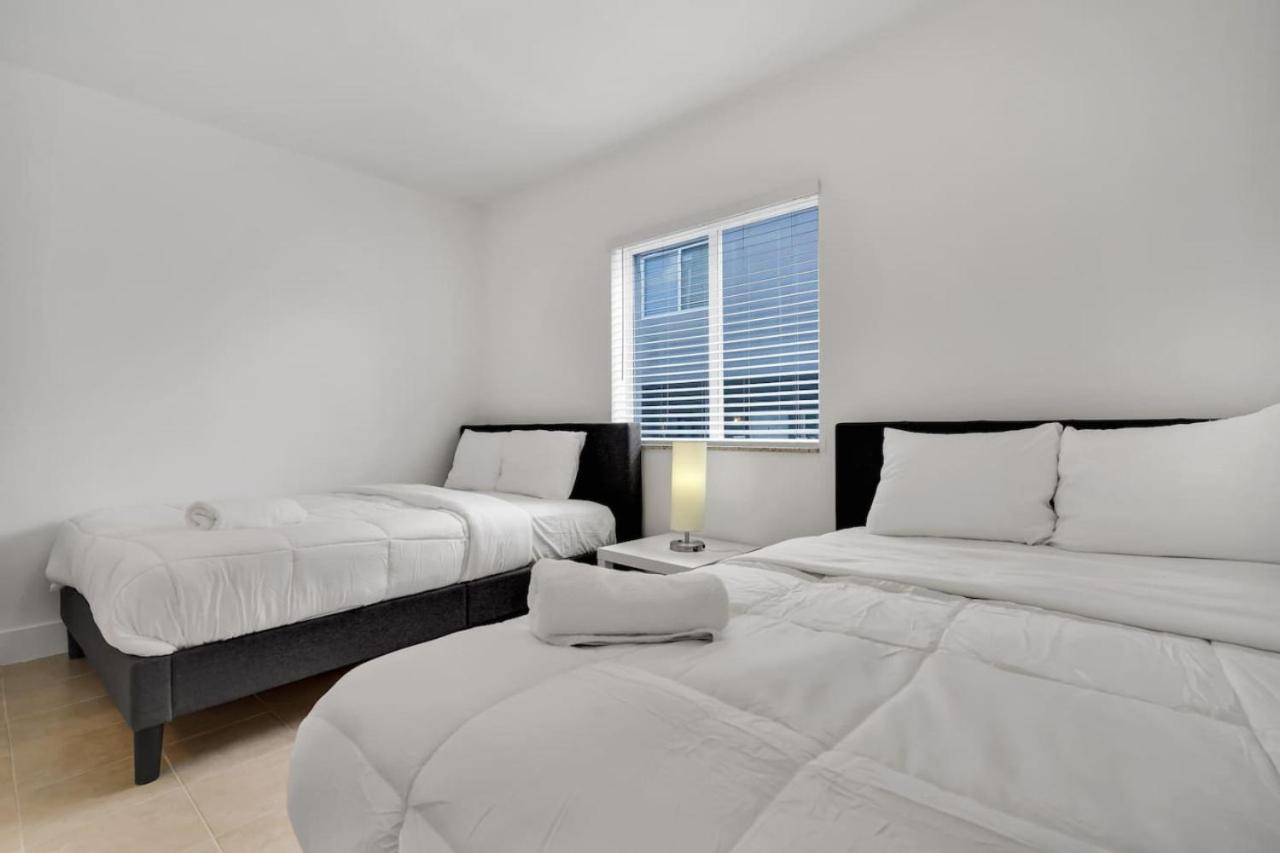 Charming 2BR Apt 5 min to Brickell Free Parking