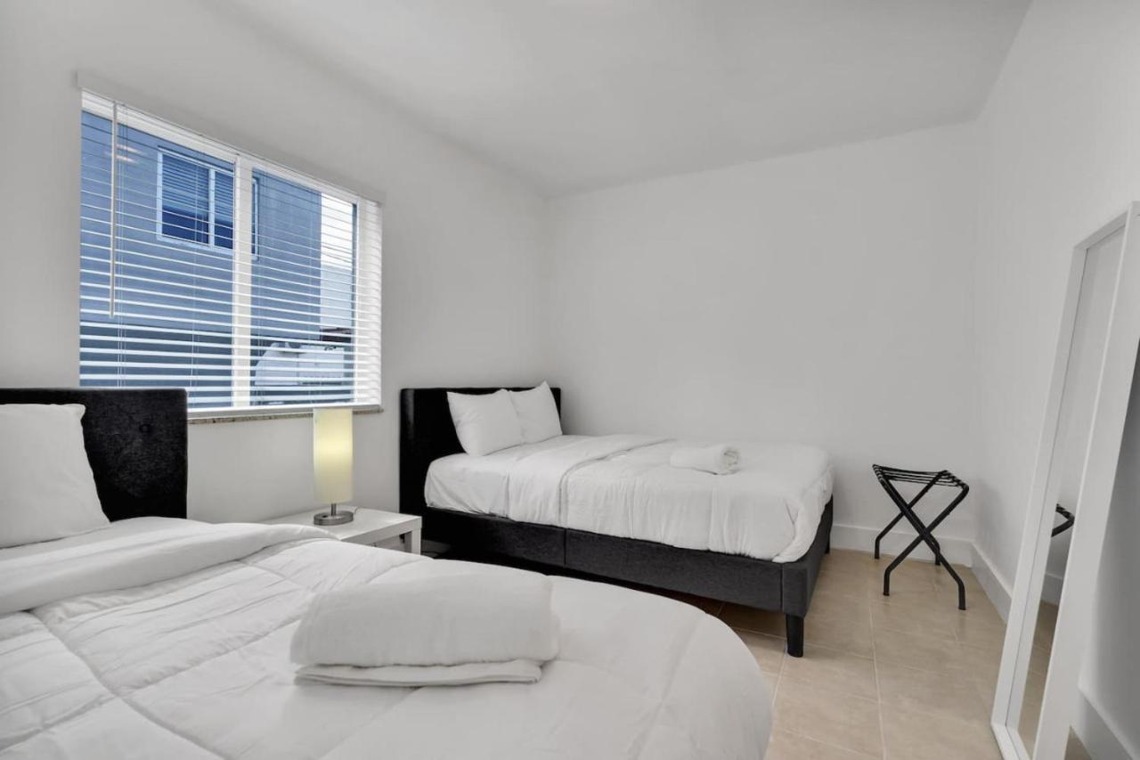 Charming 2BR Apt 5 min to Brickell Free Parking