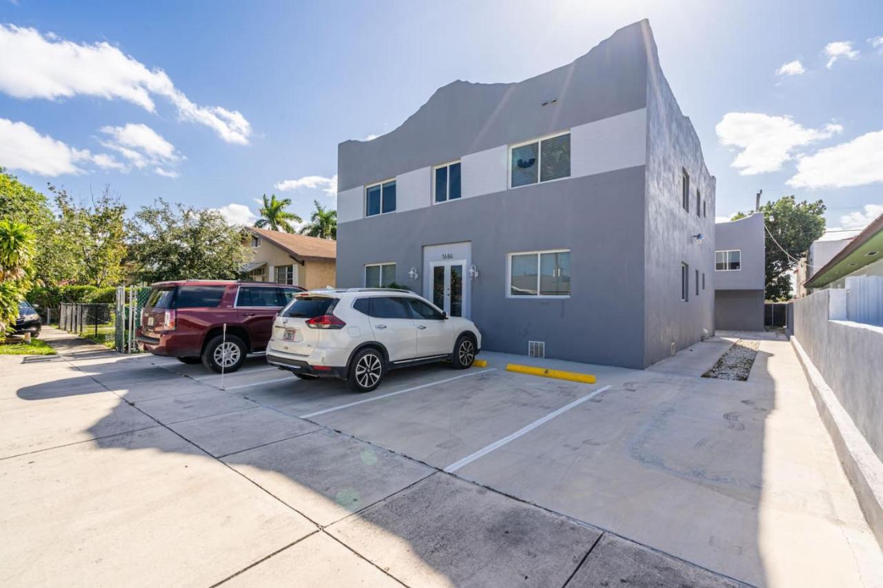Charming 2BR Apt 5 min to Brickell Free Parking
