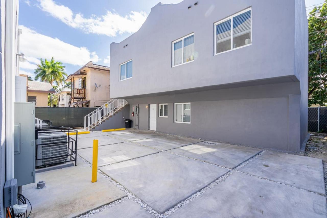 Charming 2BR Apt 5 min to Brickell Free Parking