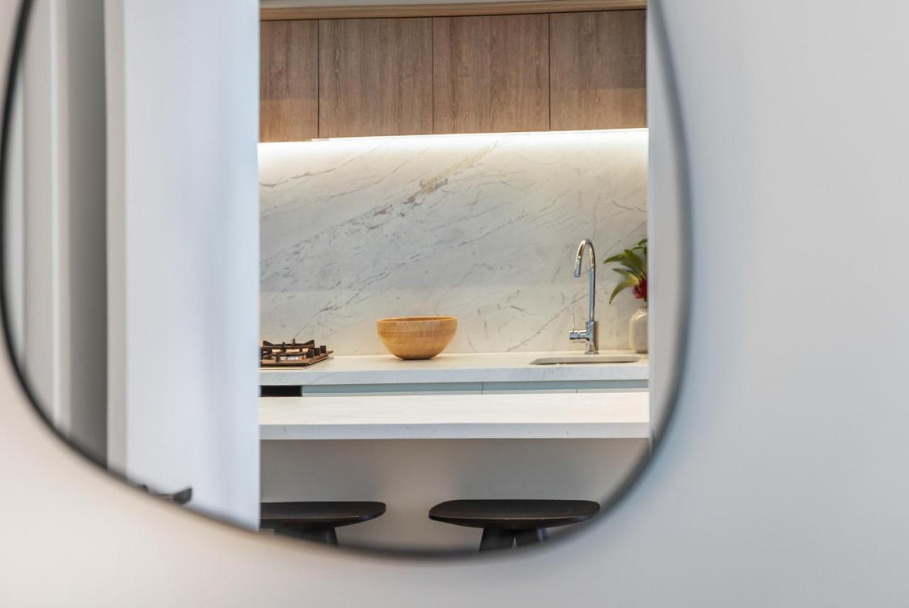 Sleek Stylish CBD, Heated pool, Gym, Sauna, Steam