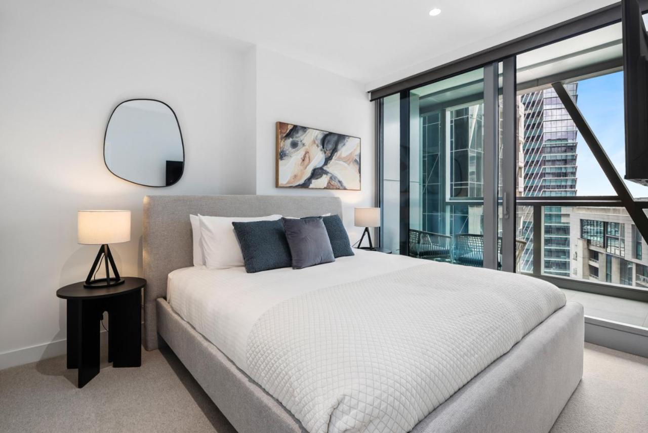 Sleek Stylish CBD, Heated pool, Gym, Sauna, Steam