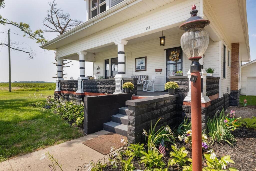 Broadview Manor