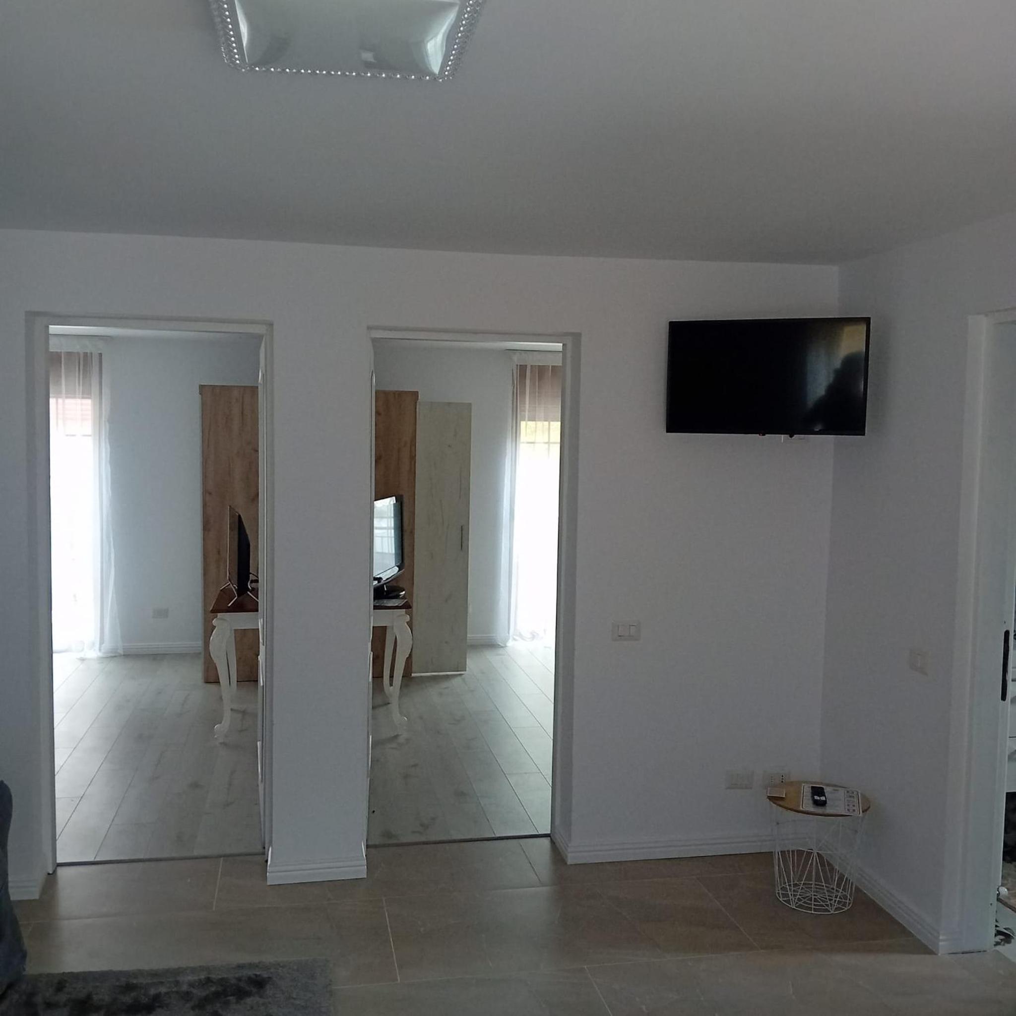 Casa Mont Blanc Cavnic apartament 2 view 2