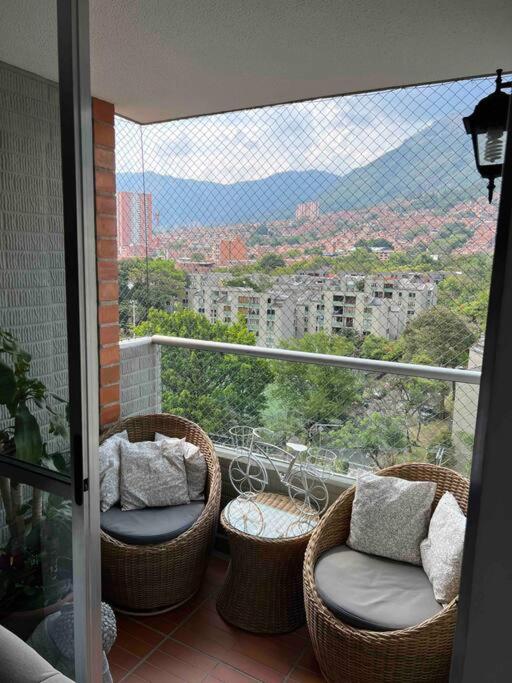 Lovely 3-bedroom condo whit pool