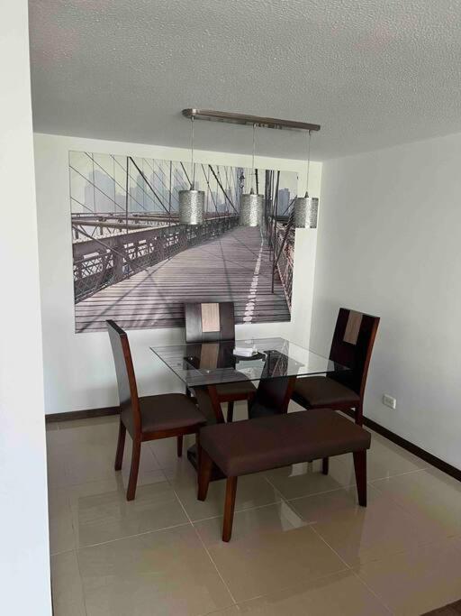 Lovely 3-bedroom condo whit pool