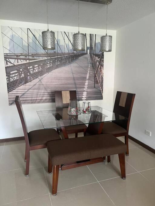 Lovely 3-bedroom condo whit pool