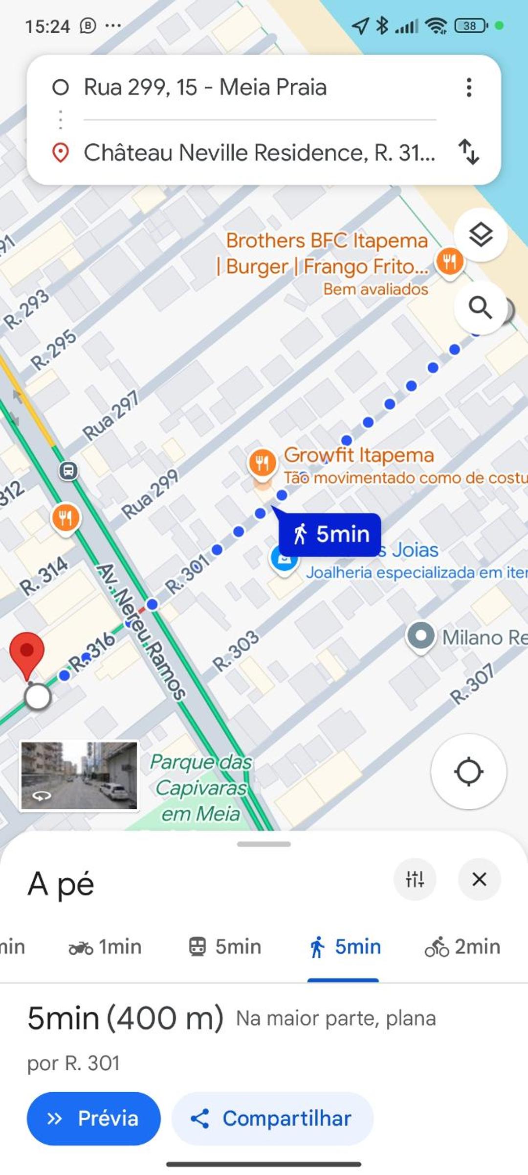 Apto 350 metros do mar com 2 garagens e ar condicionado