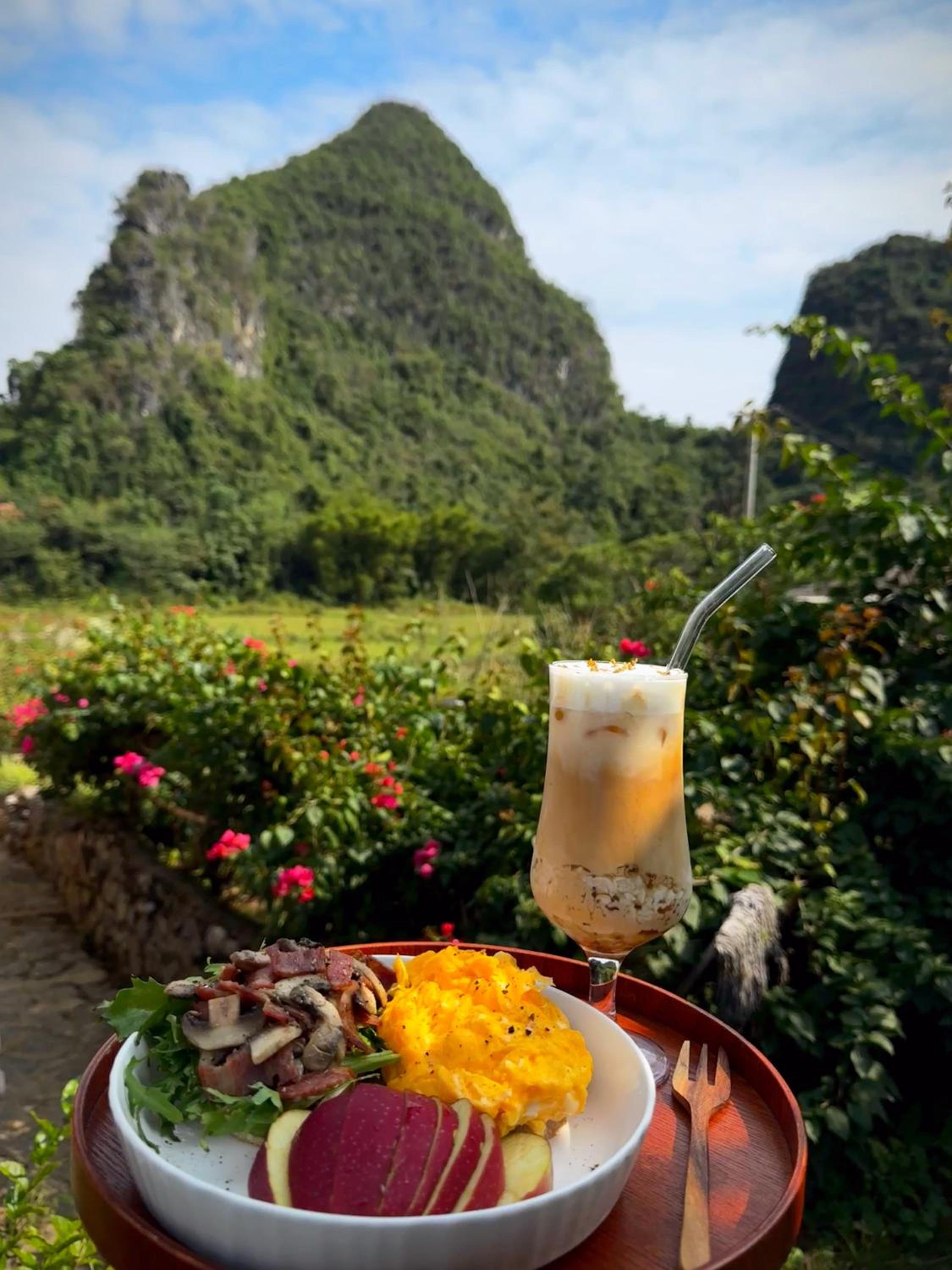 Yangshuo Hillside Homestay