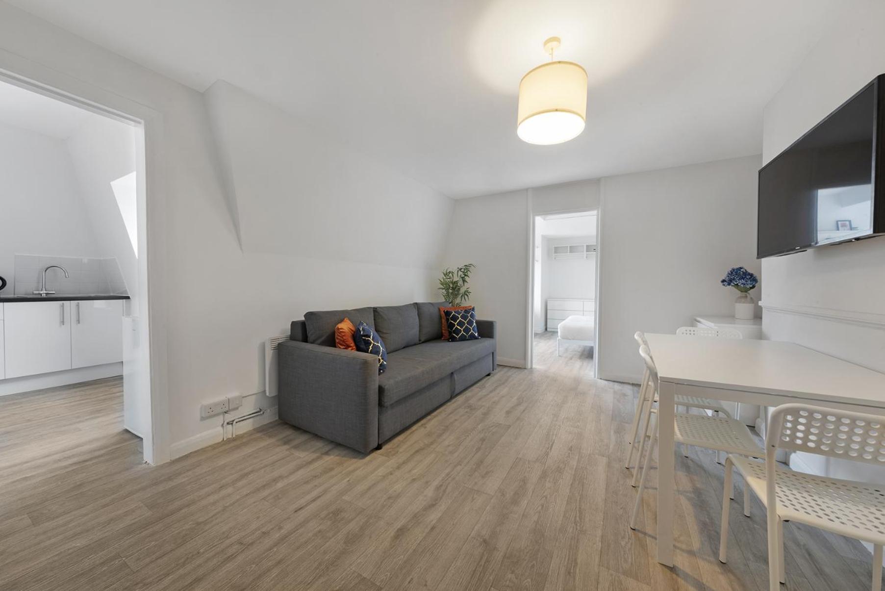 One Bedroom Flat Opposite Archway Station