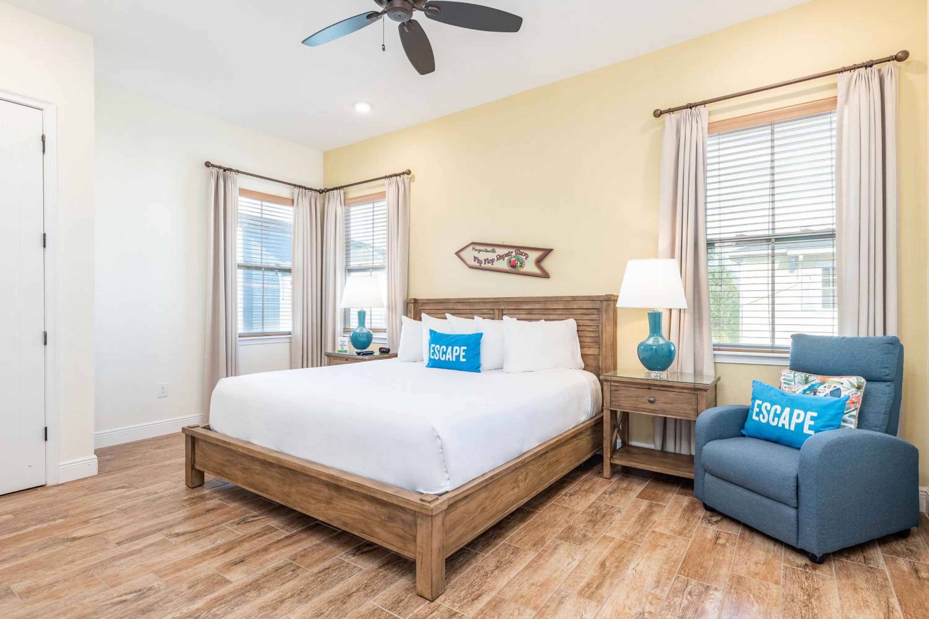 Charming Cottage With Private Hot Tub Near Disney With Margaritaville Resort & Island H2O Access - 3025Sp