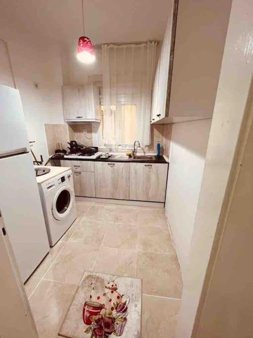 Arya 3 bedroom family pink flat