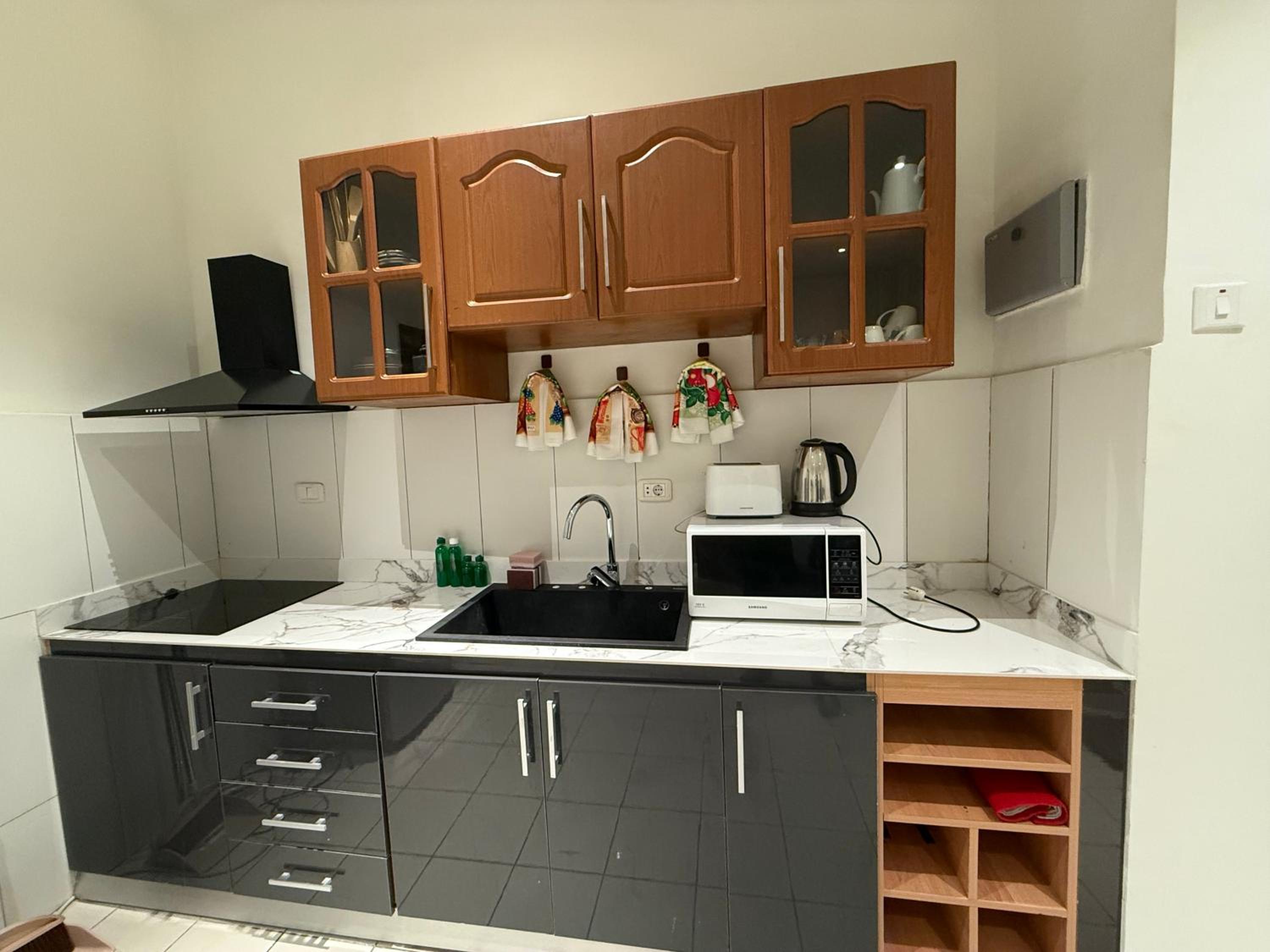 Mayama airport apartment