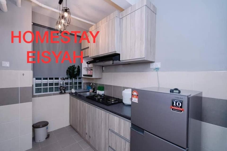 HOMESTAY EISYAH KUALA TERENGGANu photo 3