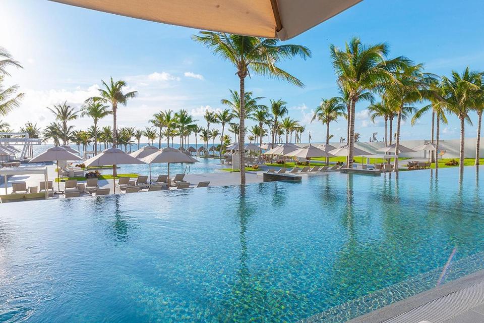 Garza Blanca Resort - 2 Bedroom Luxury Suite - for Christmas
