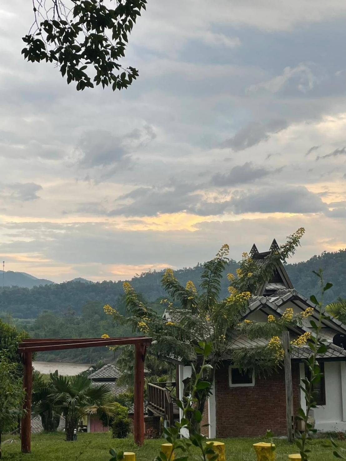 Pai Love & Baan Chonphao Resort