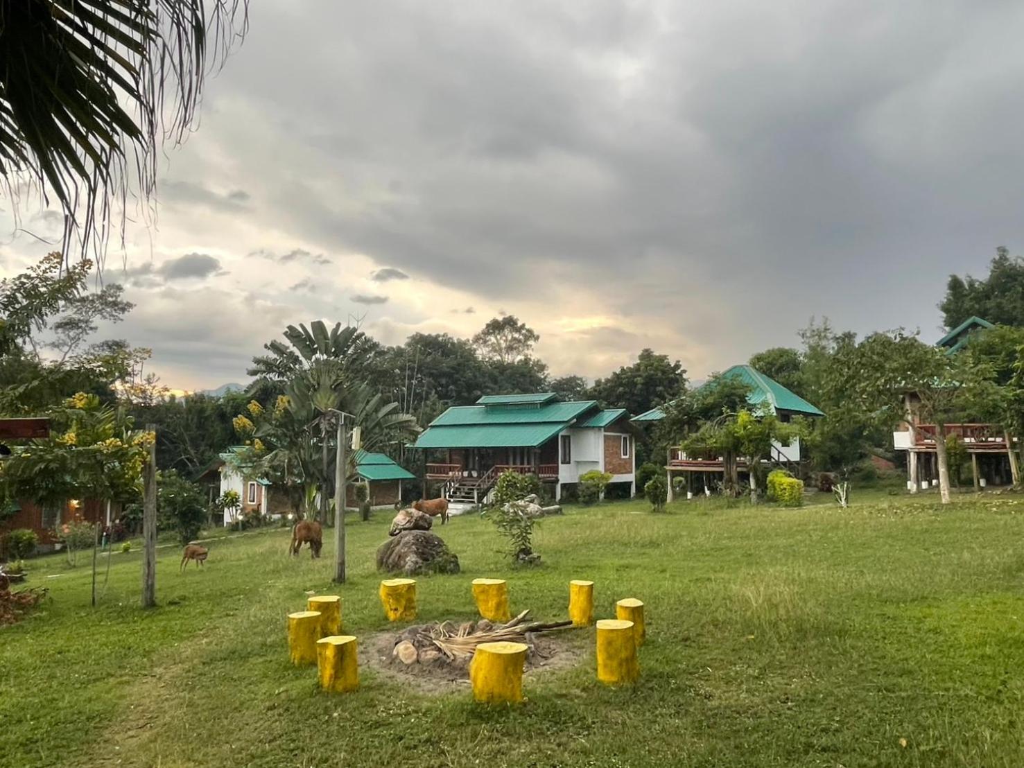 Pai Love & Baan Chonphao Resort
