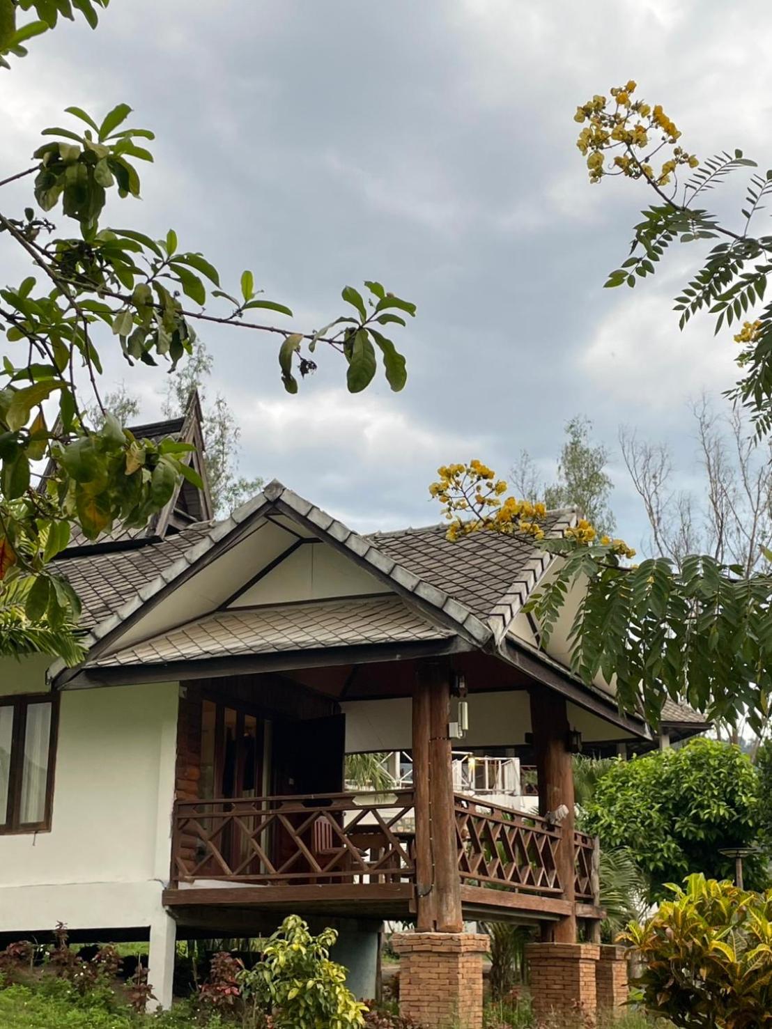 Pai Love & Baan Chonphao Resort