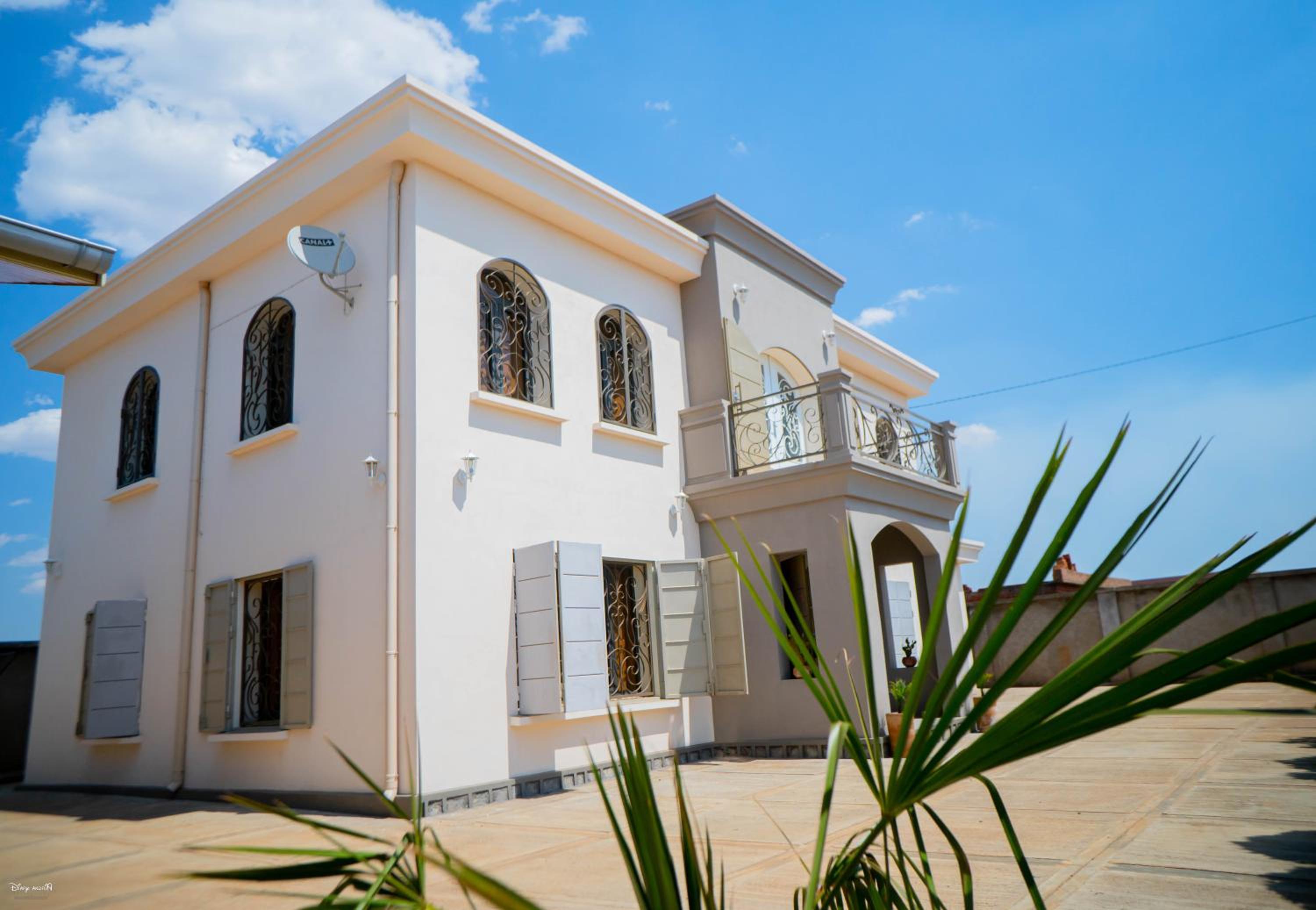 Le pavillon d'Antsirabe-Villa Elégante-Champêtres