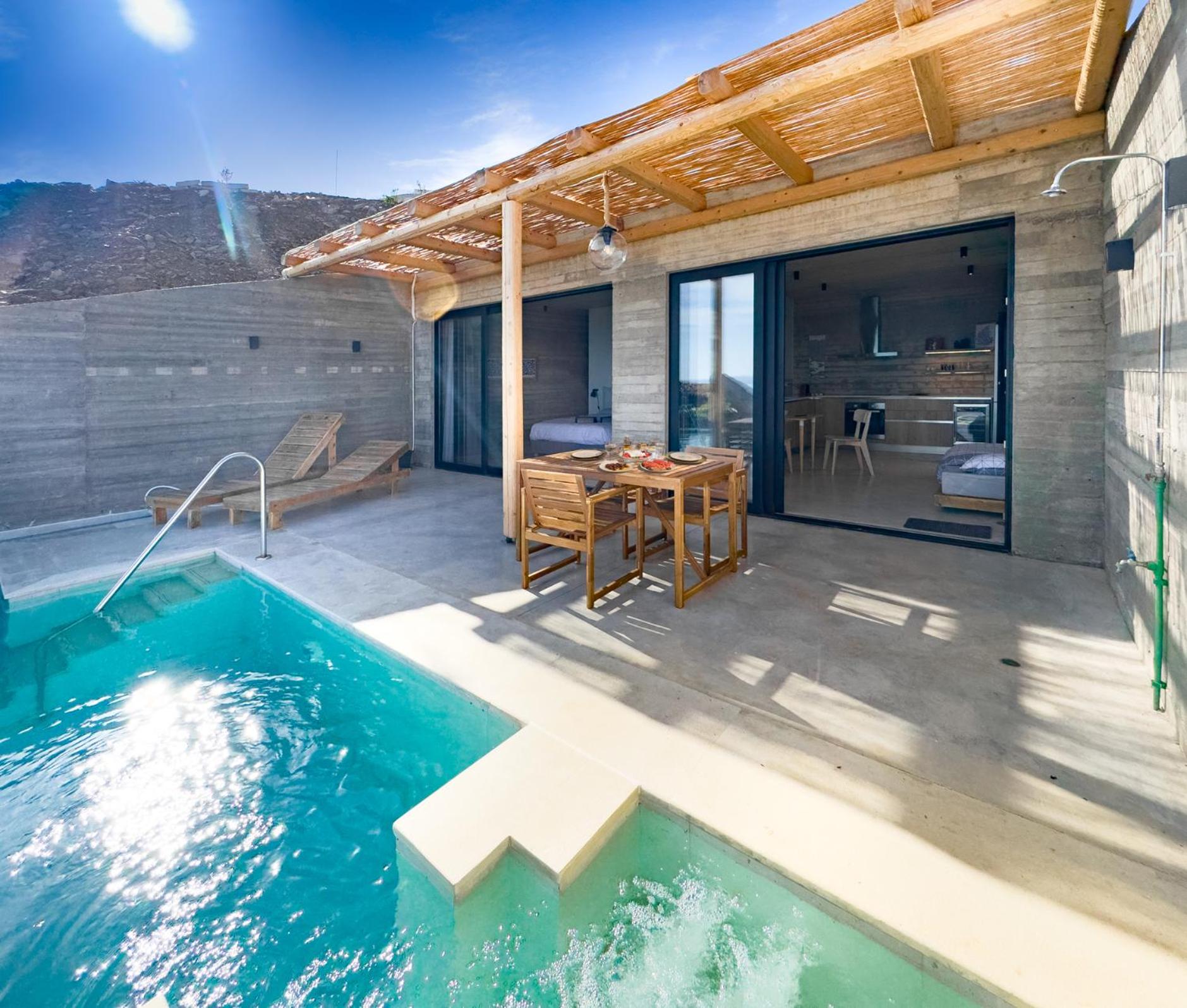 Hotel Sea view villa with private swimming pool - Image 1