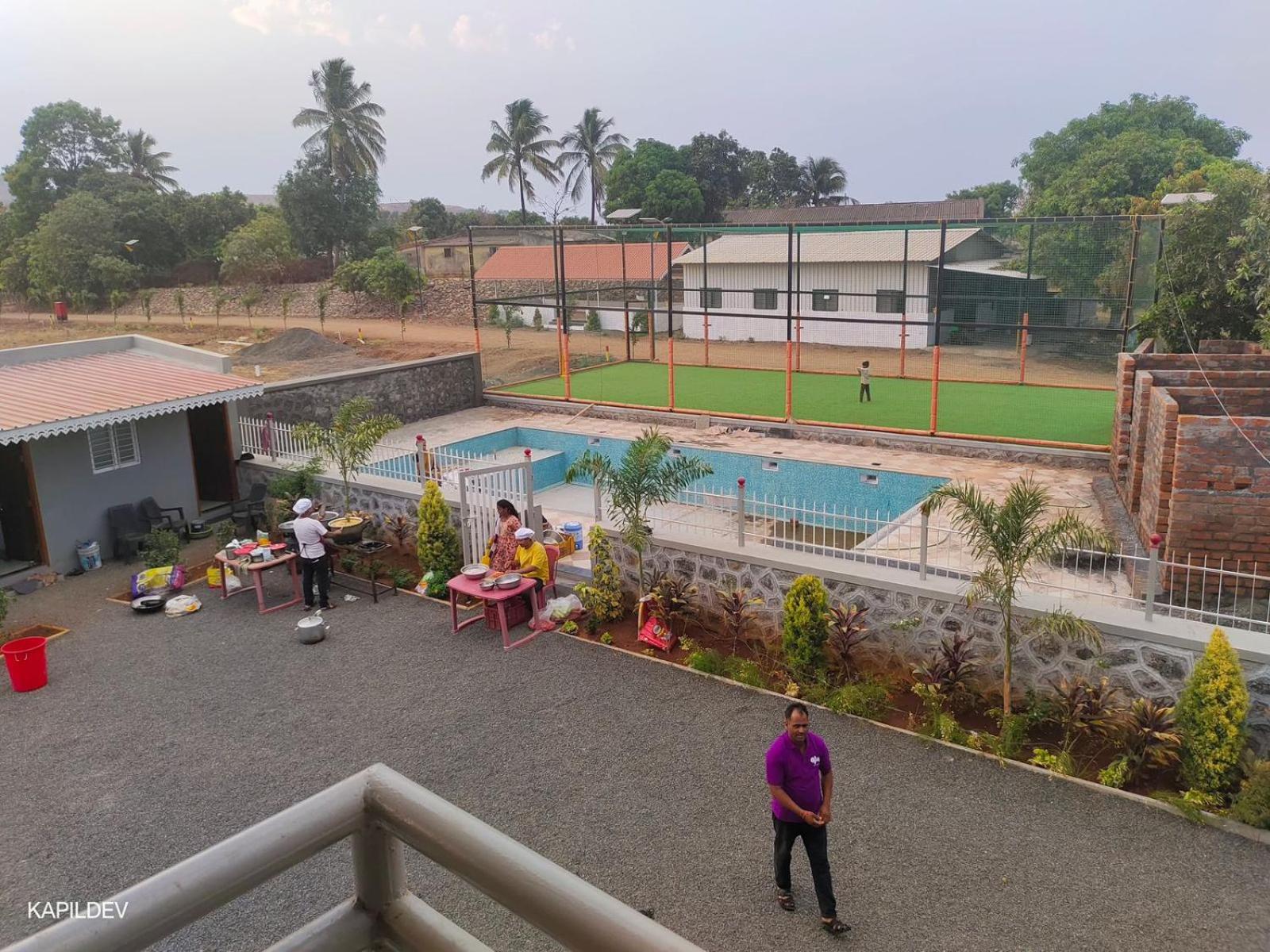 Lion hearts, Dugaon