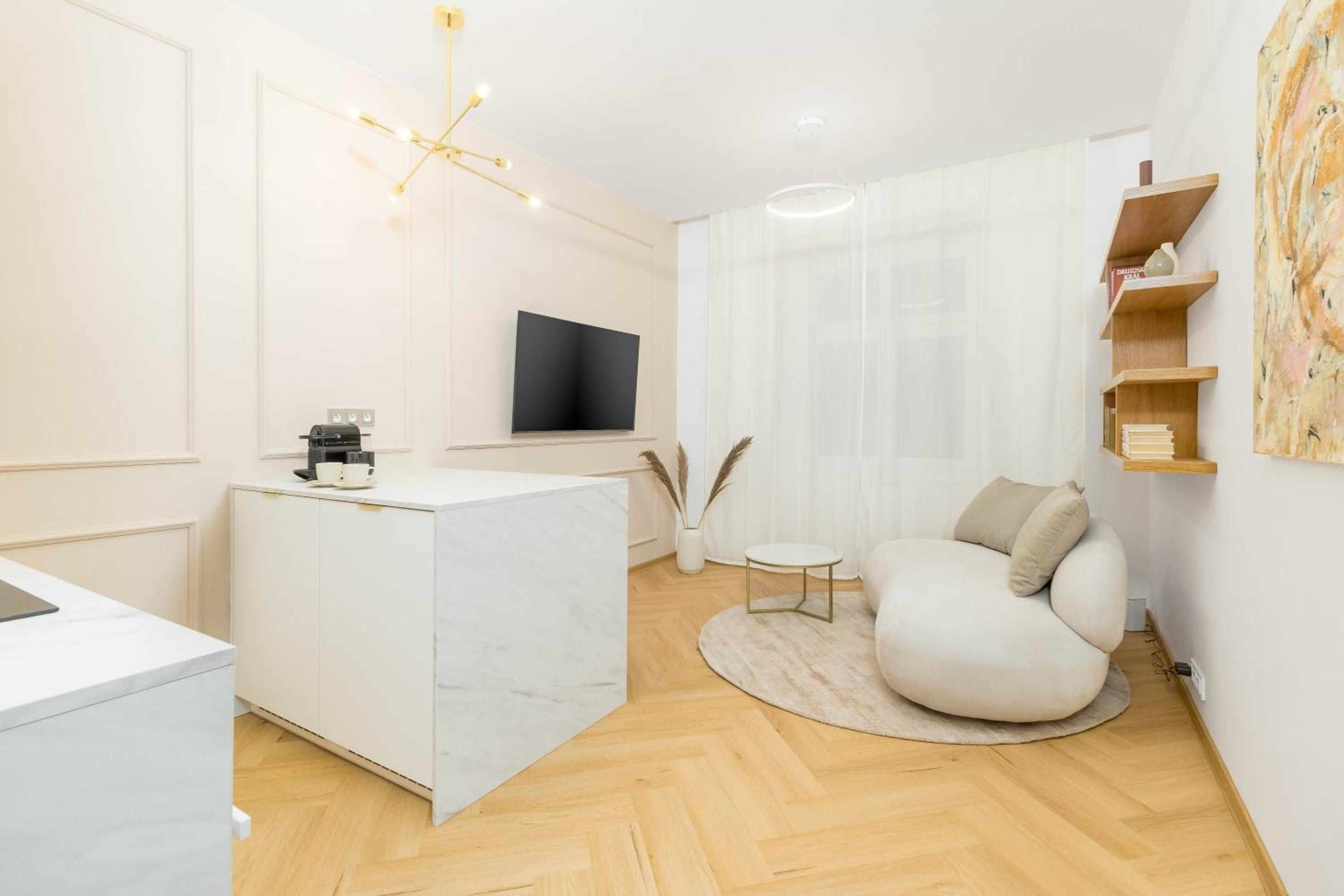 New Stylish Apartment Deluxe - Close to Downtown